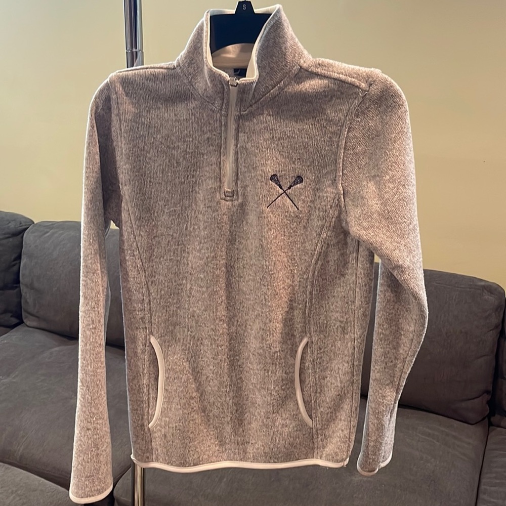 Charles River Apparel size S